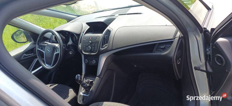 Opel Zafira 2014 dolnośląskie Oława sprzedam