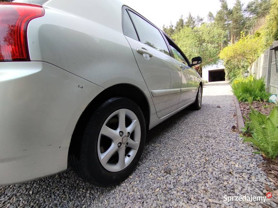 Toyota Corolla e12 lift 20 D4D 11 lat w jednych Rok produkcji 2004 Częstochowa