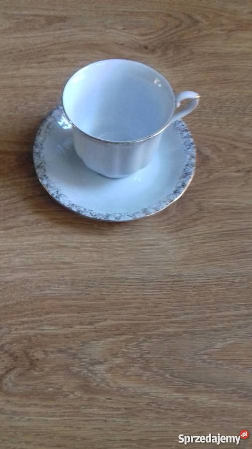 Filiżanki 9 sztuk różne Iława