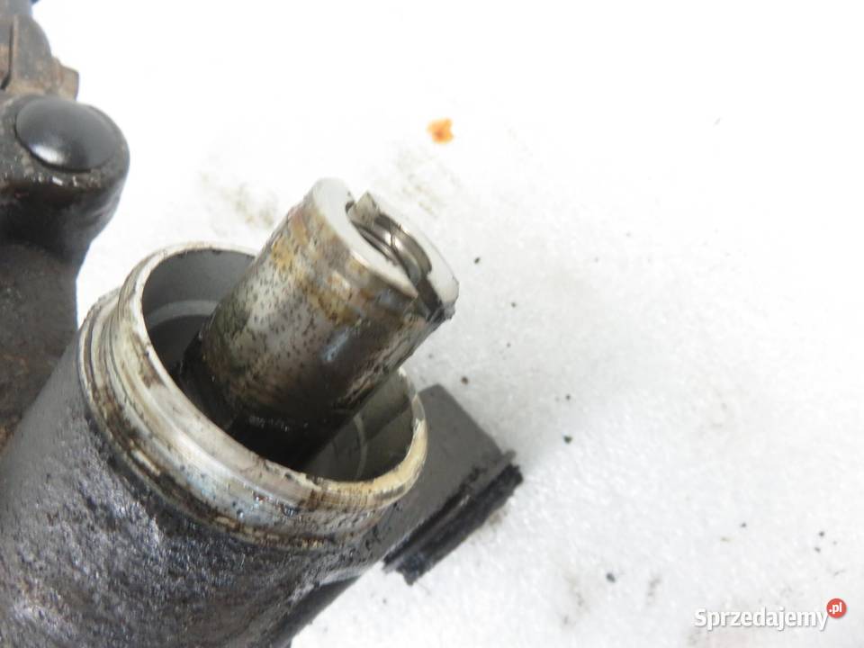 MAGLOWNICA TOYOTA AVENSIS VERSO M2