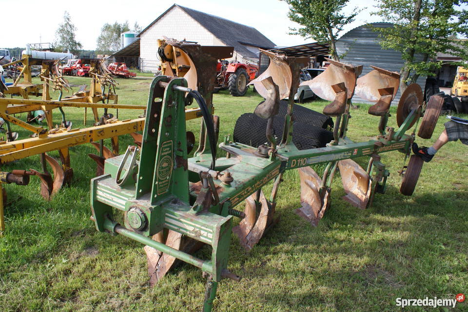 Pług Eberhardt D110 obrotowy 4 skiby Maszyny rolnicze Walinna