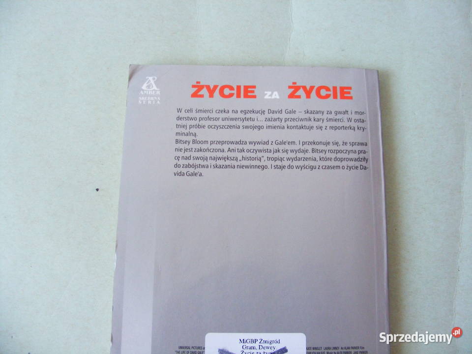Zabawa w chowanego Jaguar i lalka Życie życie