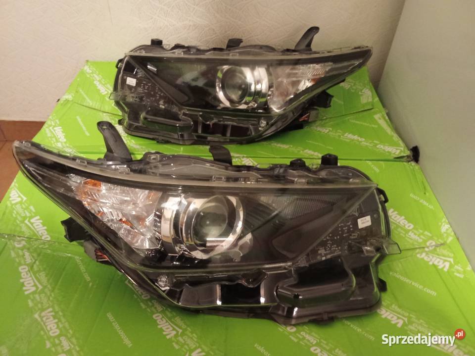 Toyota Auris IILED lift2018rreflektory orginal Kamieniec Wrocławski
