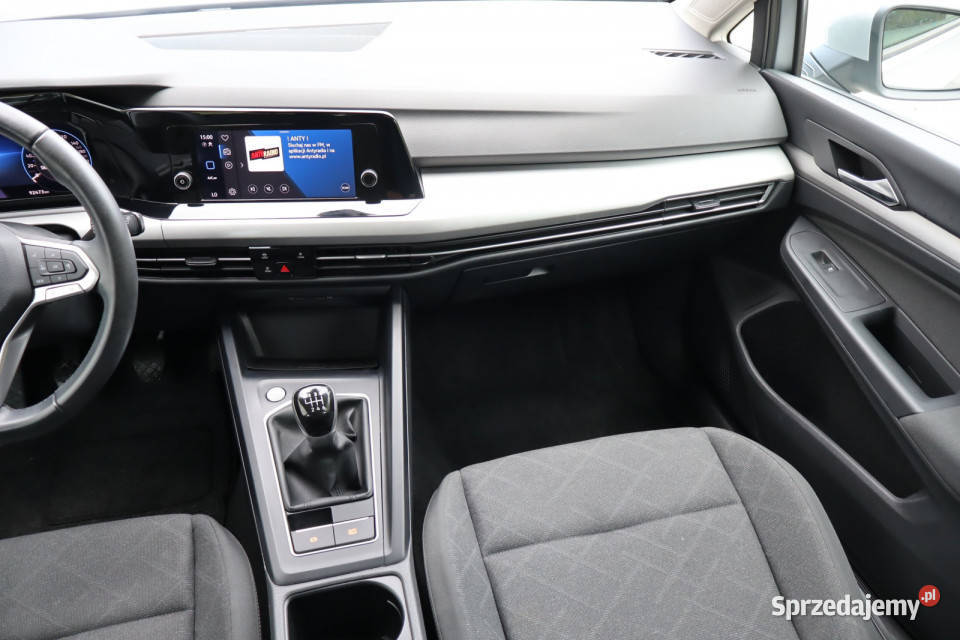 VW Golf 15 TSI światła do jazdy dziennej śląskie