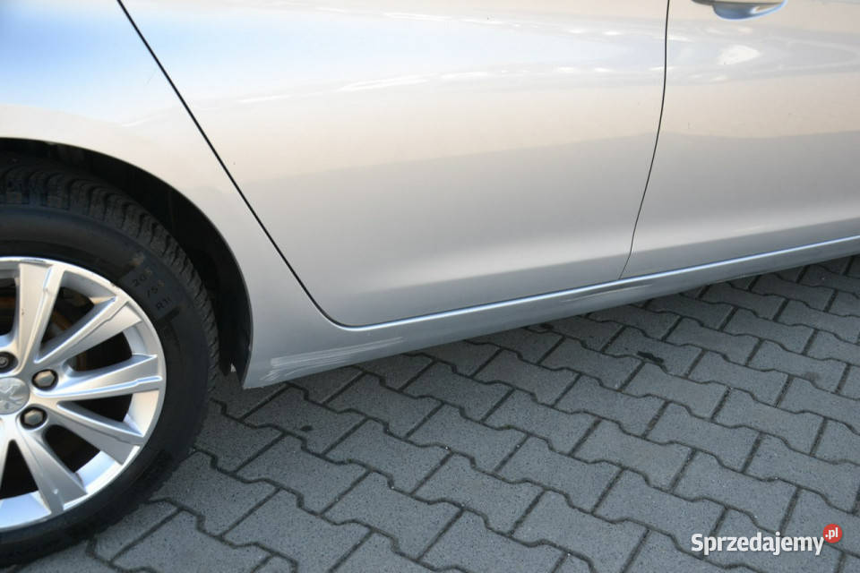 Peugeot 308 12 benzyna 110 model 2016r Kęty