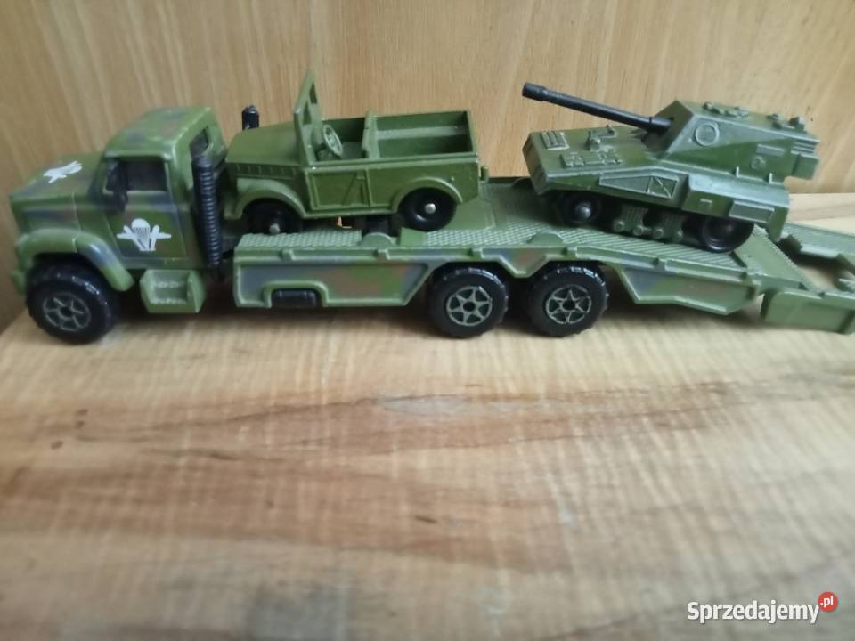 model samochodu transport plateau majorette Nowy Tomyśl
