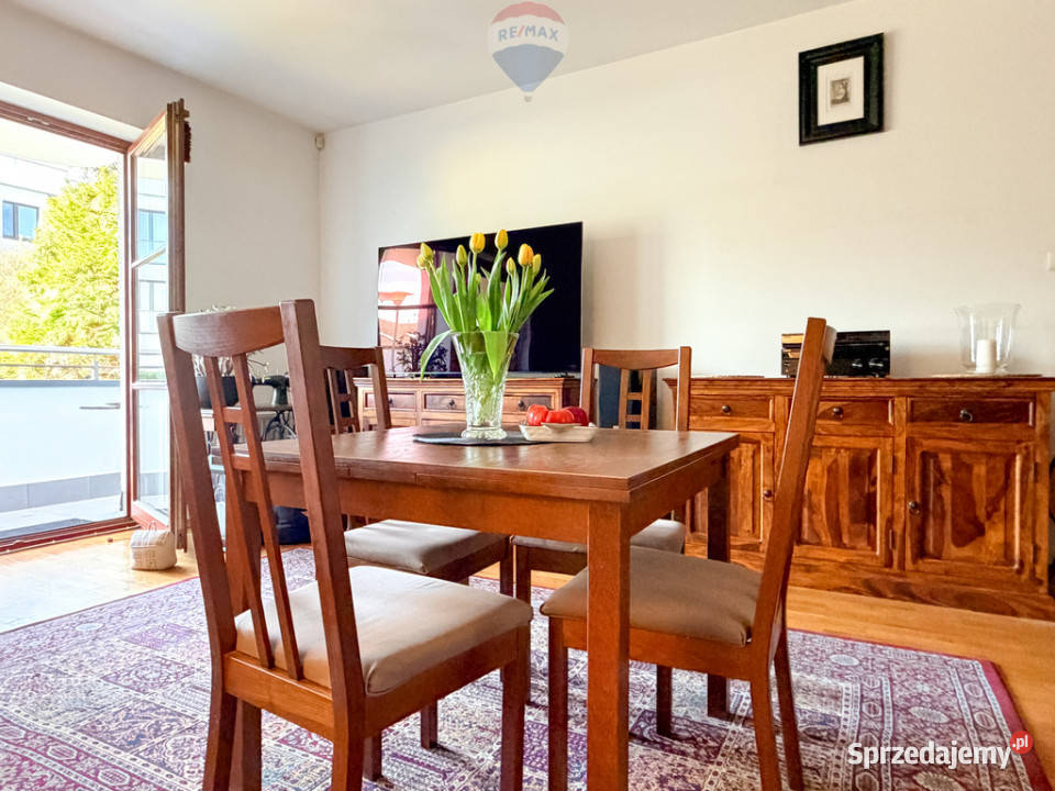 Klimatyczne duży balkon terenów zielonych balkon Warszawa