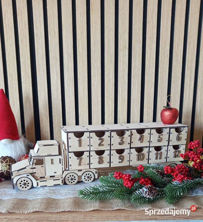 Kalendarz adwentowy CIĘŻAÓWKA Bełchatów sprzedam