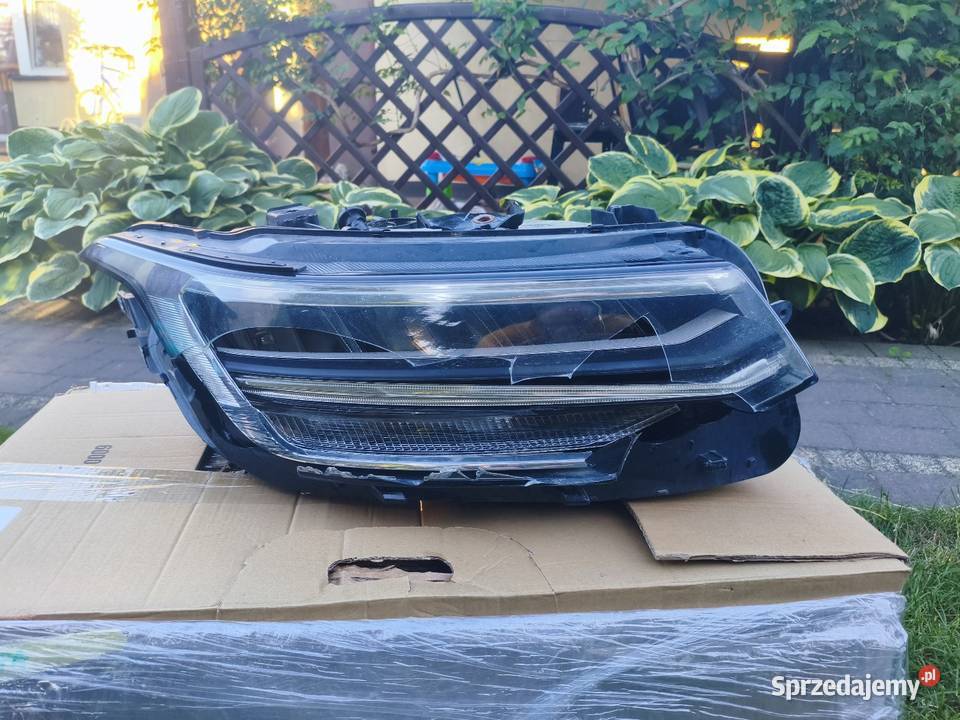tiguan 2 lampa reflektor prawa przod Zgierz