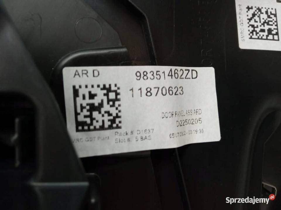 TAPICERKA BOCZEK PRAWY TYŁ Opel Mokka II 2020 B sprzedam