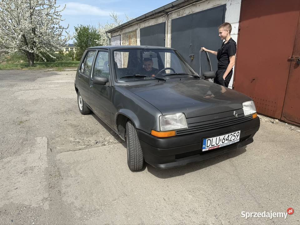 Renault r5 Zgorzelec