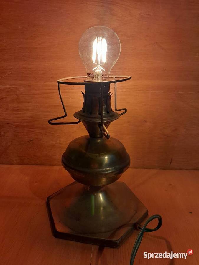 Stara lampka imitacja lampy naftowej zabytek PRL Pozostałe Dąbrowa Górnicza