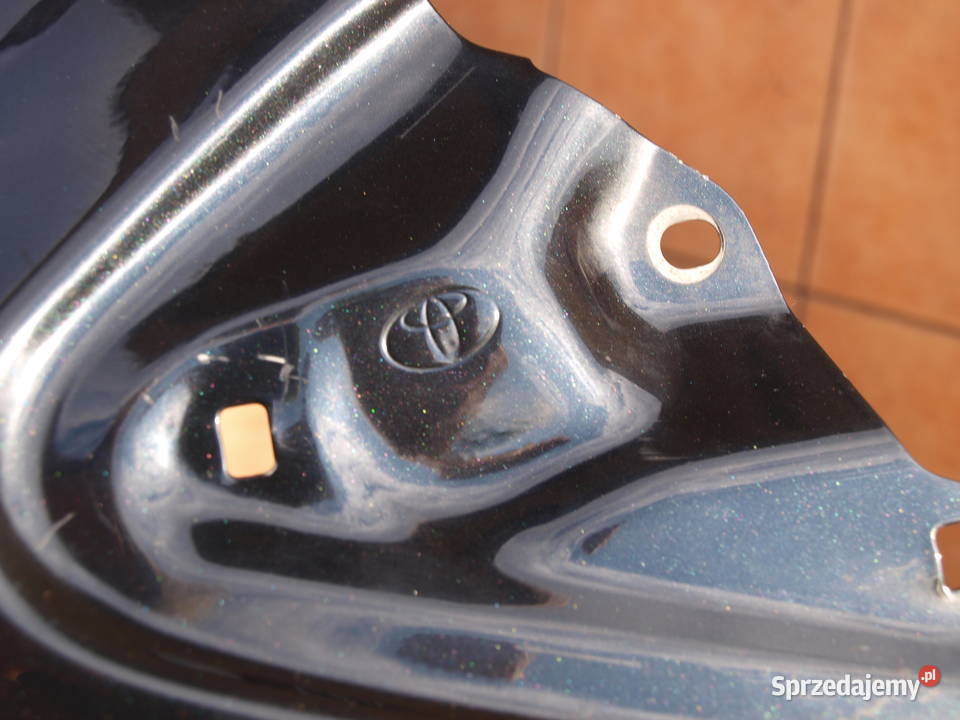 Toyota Yaris błotnik lewy przód 2006 2011r części blacharskie Kalisz