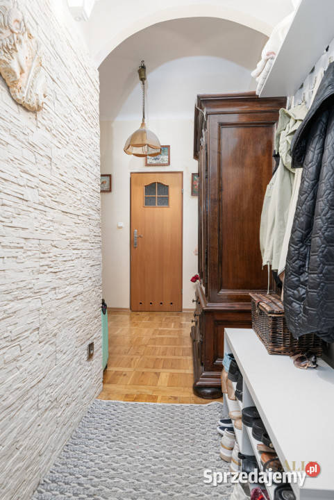 Mieszkanie 6176m2 3 pokoje Warszawa