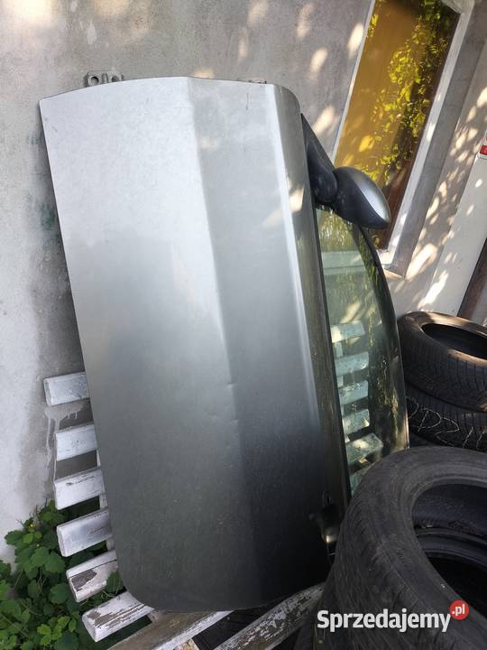 Alfa Romeo 147 3d Drzwi lewe angol Nisko