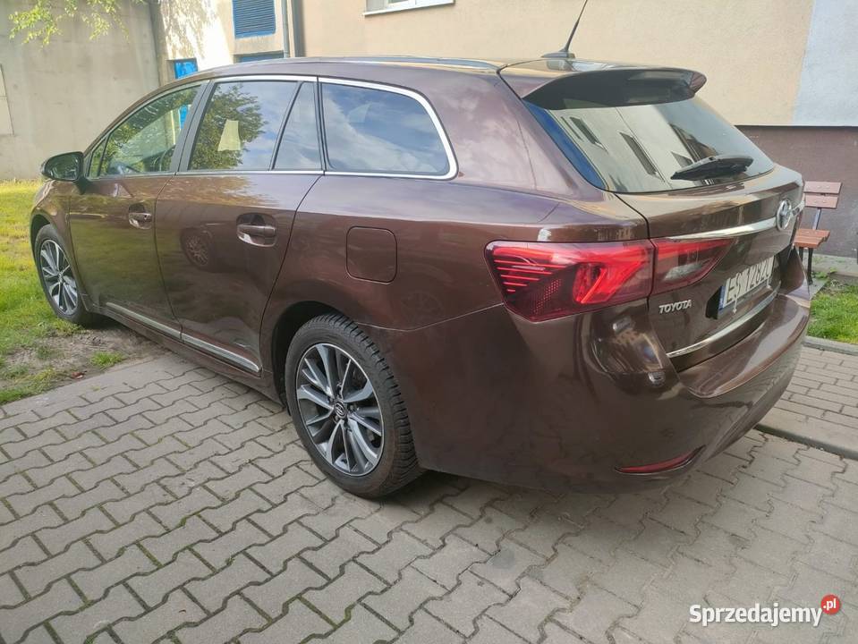 Toyota Avensis D4D biznes pakiet skórzana tapicerka