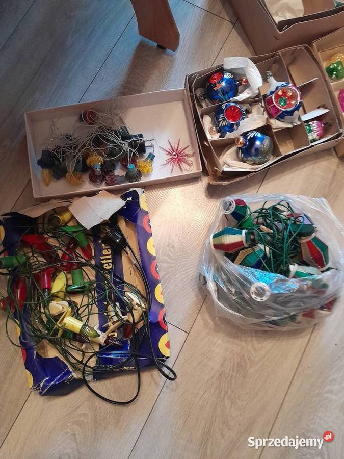 Ozdoby choinkowe bąbki oświetlenie lampki z prl Antyki łódzkie Konstantki sprzedam
