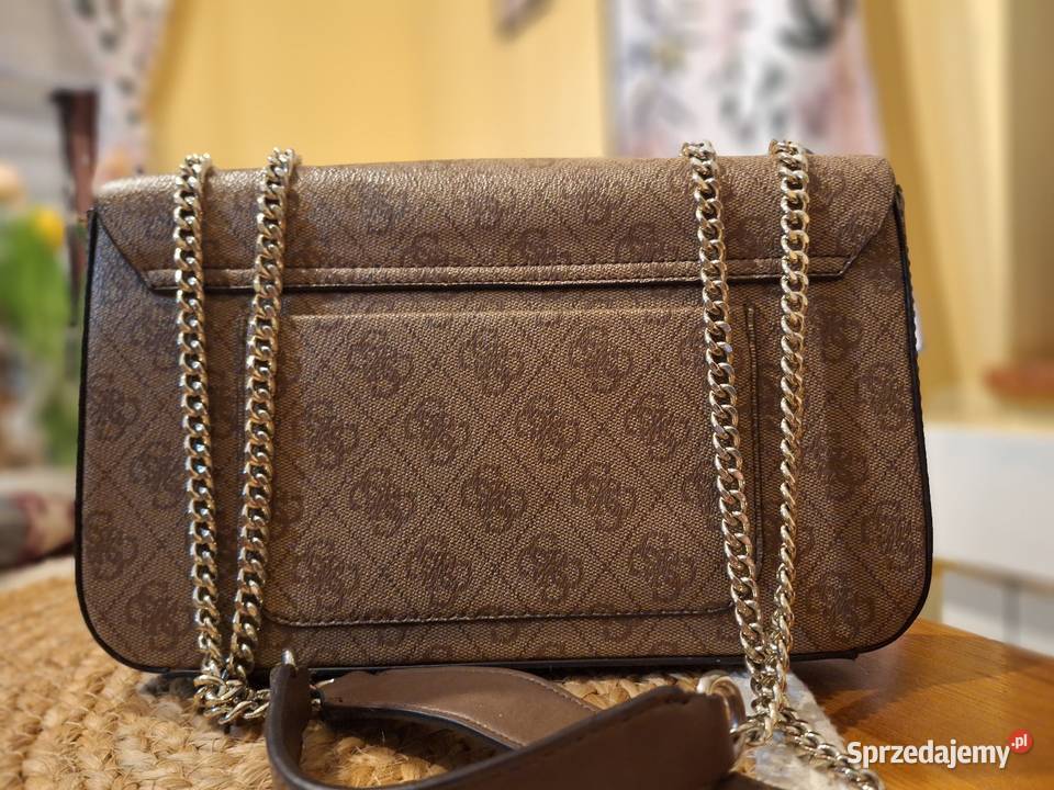 Piękna torebka Guess na łańcuszku Na ramię  Moda i Styl Strzyżów