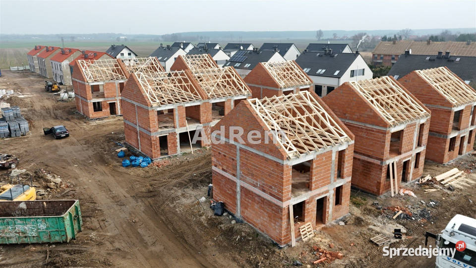 sprzedaży domu bliźniaka 9286m2 Czernica