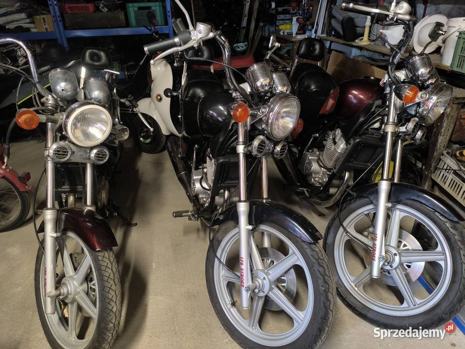 3x Hyosung GA 125 niski przebieg części papiery manualna Iłowa