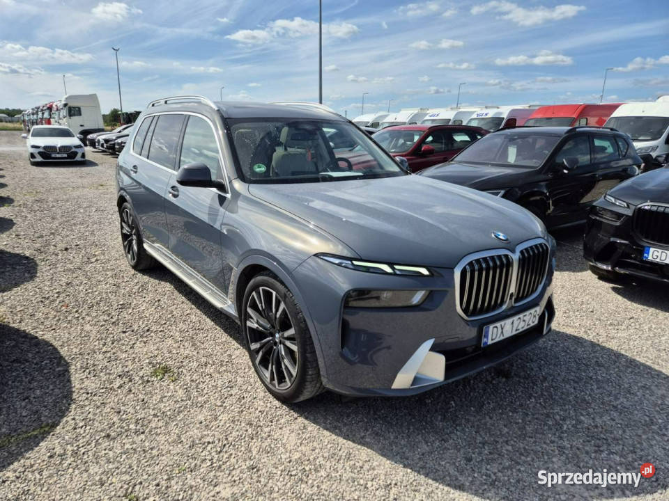 BMW X7 G07 2019 Komorniki
