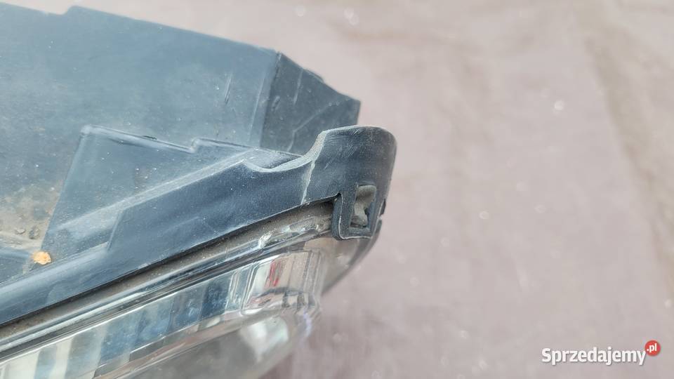 FIAT PANDA LEWY REFLEKTOR LAMPA LEWA PRZOD 652