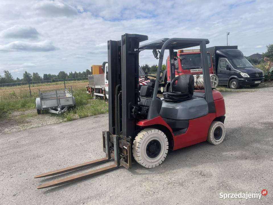Wózek widłowy TOYOTA 7 25 tony Lubartów sprzedam