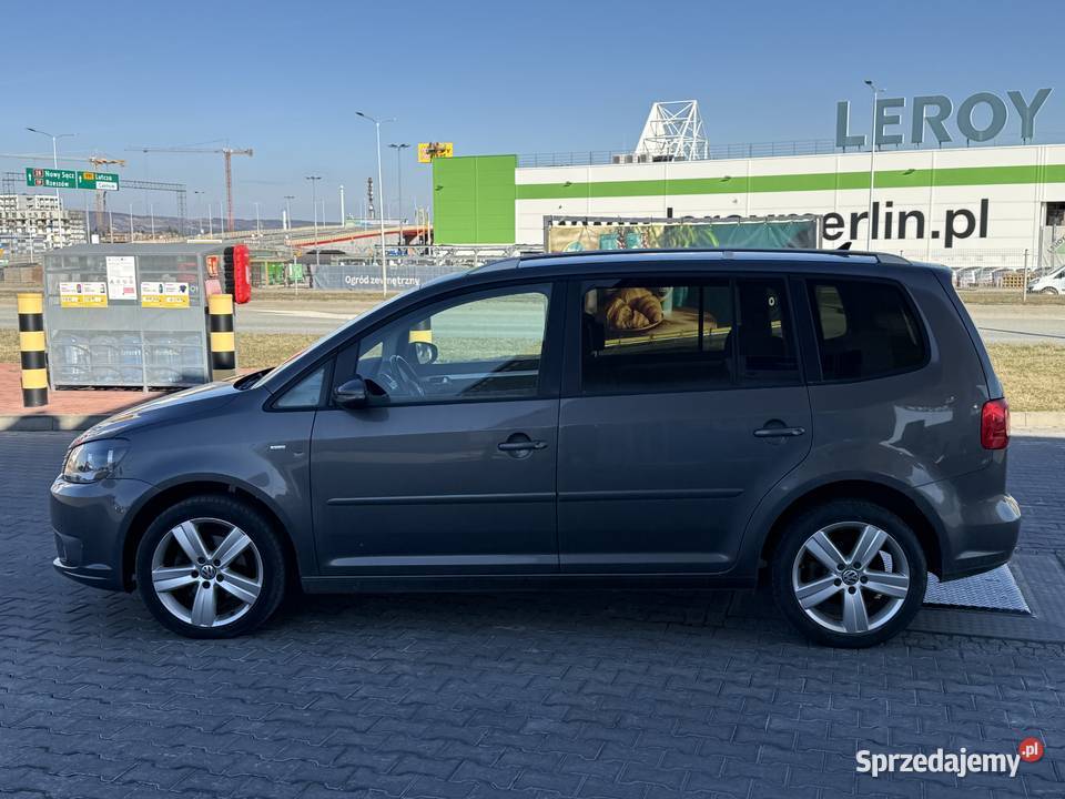 Volkswagen Touran 16 TDI 105 Samochody osobowe Krosno sprzedam