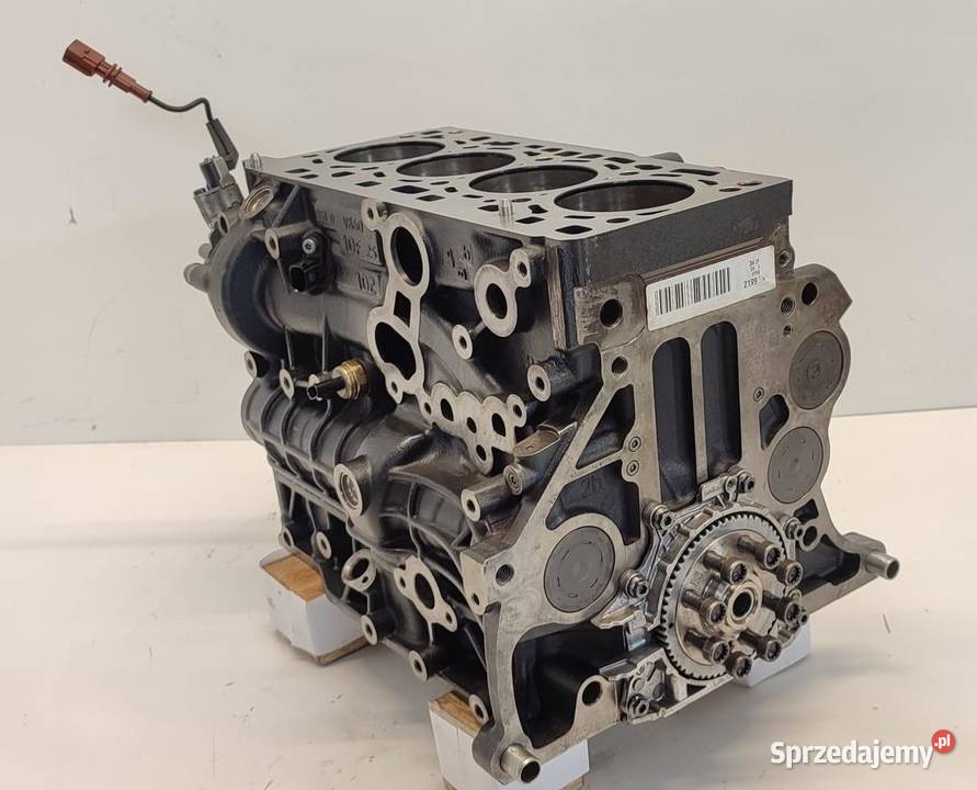 SKODA SUPERB 4 BLOK SILNIKA 05L103011D