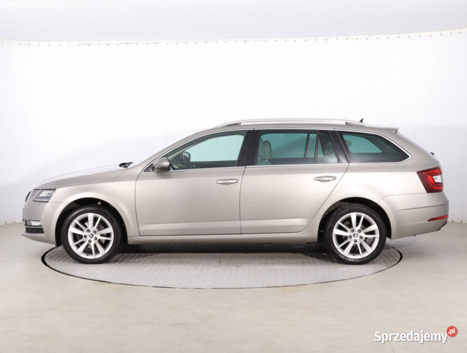 Skoda Octavia 20 TDI Rok produkcji 2019 Piaseczno
