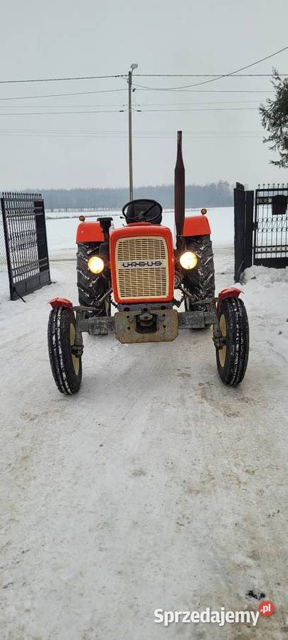 Ursus c 335 c330 Chynów