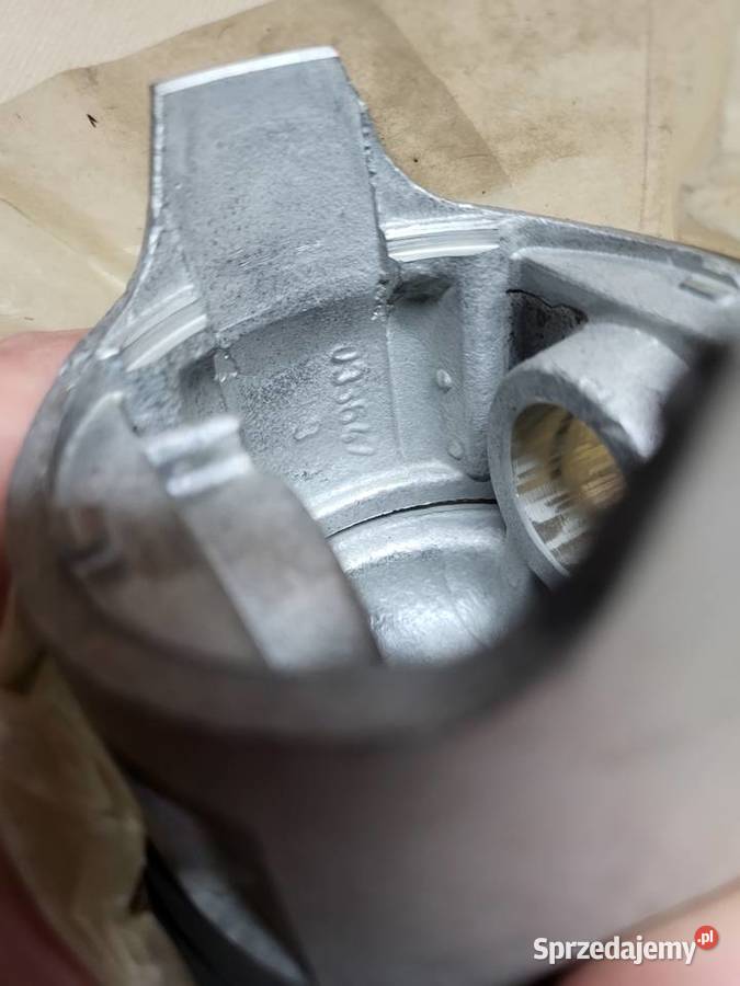 Fiat 125p FSO Polonez 1500 fabrnowy kompletny wielkopolskie