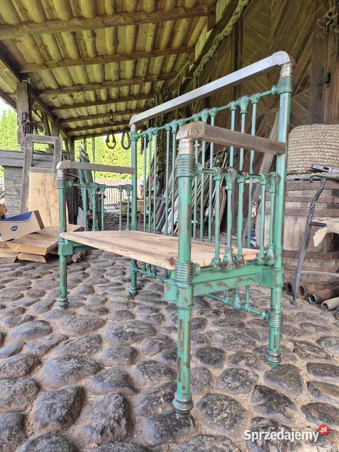 Dekoracyjna metalowa ławka mazowieckie Kamieńczyk