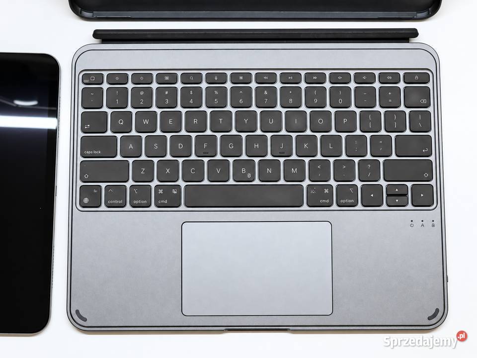 Apple iPad Pro 13 M5 512GB klawiatura ESR nowy Wrocław