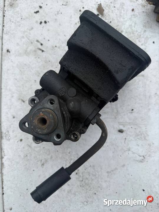 Pompa wspomagania BMW E46 20D wielkopolskie