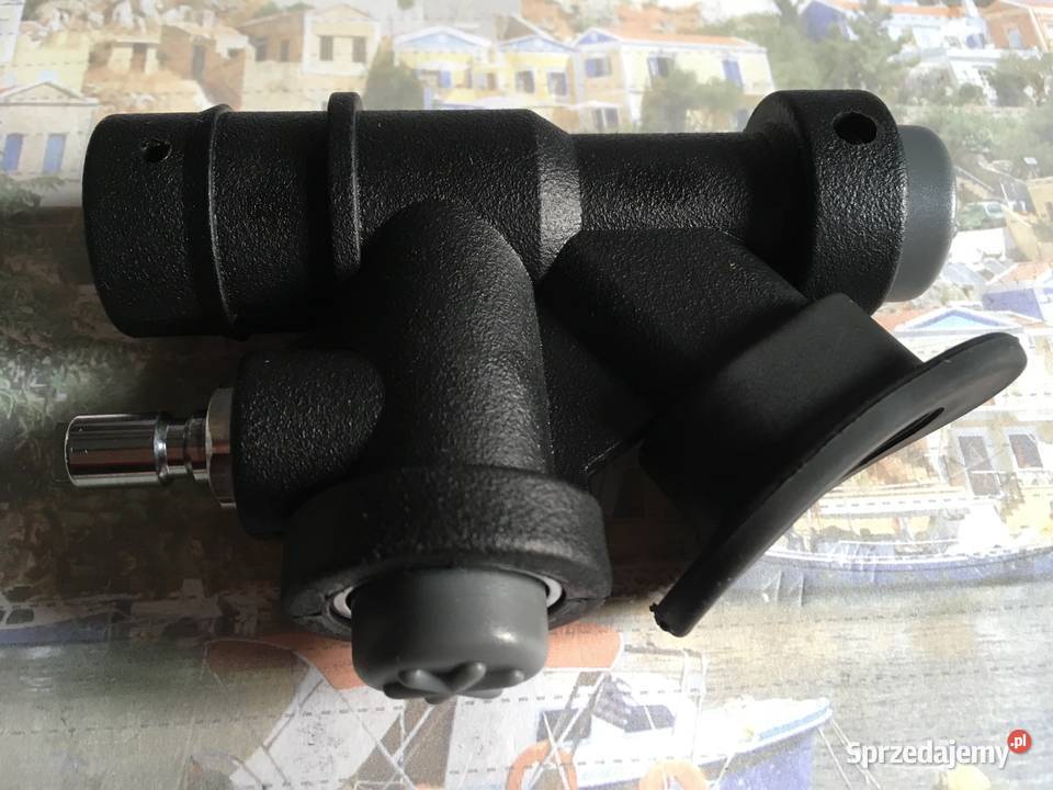 Głowica do inflatora jacketu karbowanego węża o Bytom