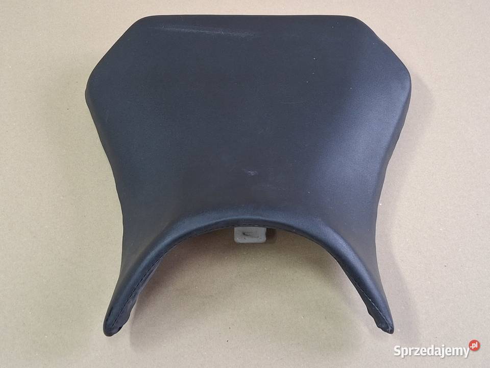 YAMAHA R1 0001 RN04 FOTEL SIEDZENIE KANAPA Bieleń