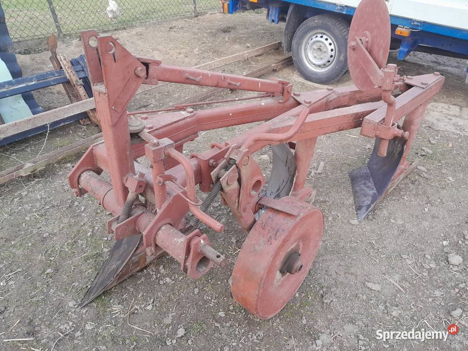 Pług 3 skibowy Uszew