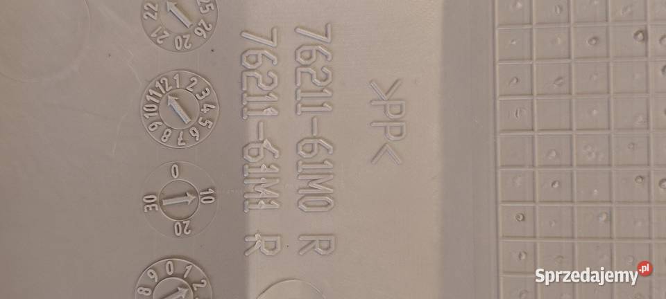 SUZUKI SCROSS SX4 OSŁONA SŁUPKA PRAWA 7621161M0 Podszybia