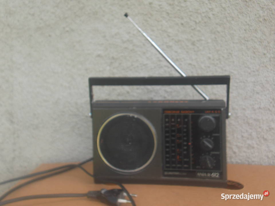 Radio Unitra ,, Ania R-612 ''.