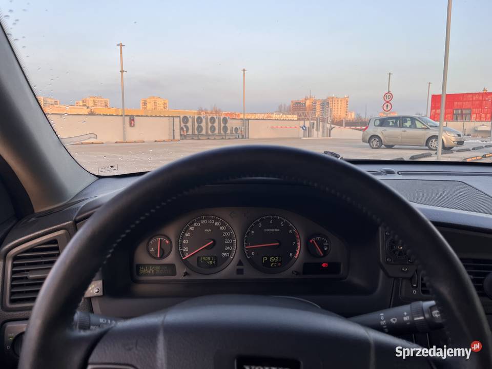 Volvo V70 23T5 wielkopolskie Konin sprzedam