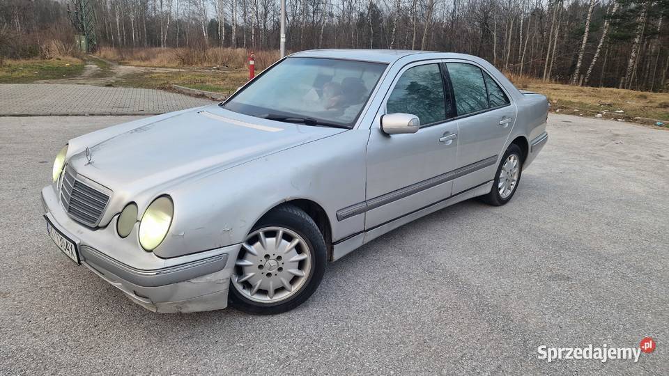Mercedes E klasa w210 Okularnik