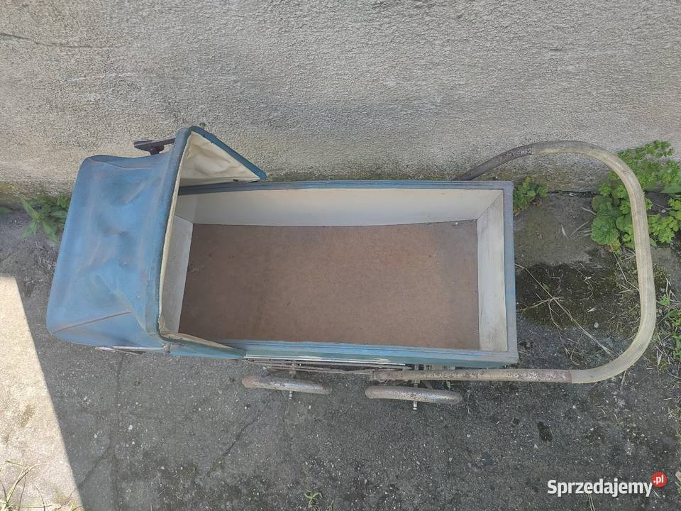 Wózek lalek z okresu PRL Brak kółek Kościan