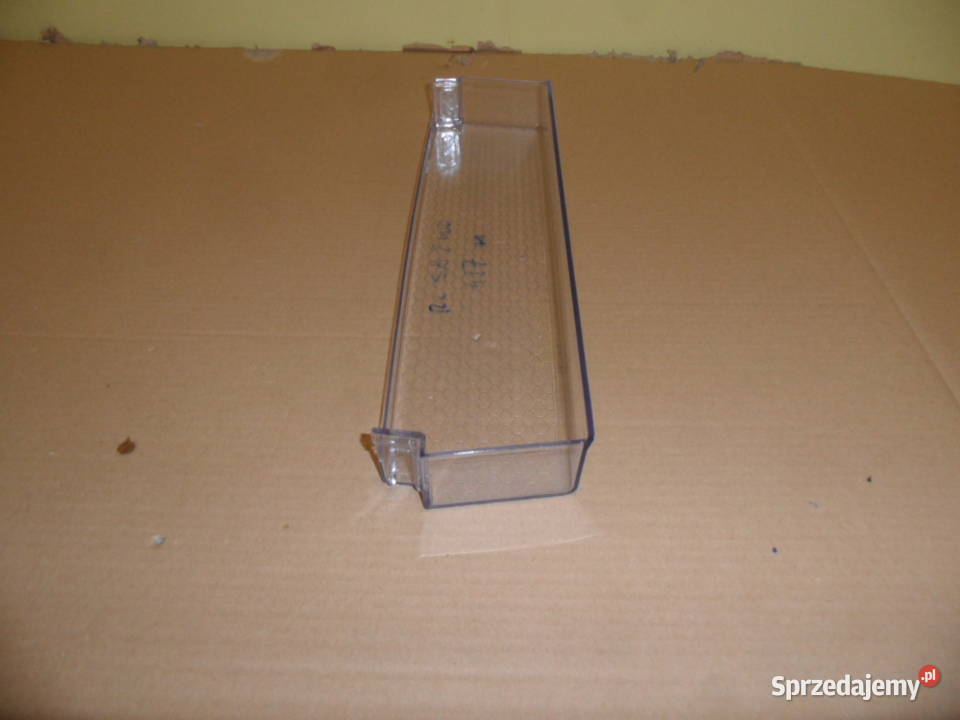 polka balkonik lodowki beko plytki