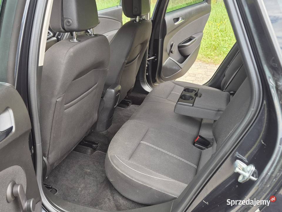 OPEL ASTRA J LIFT 16 CDTI ZAREJESTROWANY KLIMA Rok produkcji 2015 świętokrzyskie Końskie