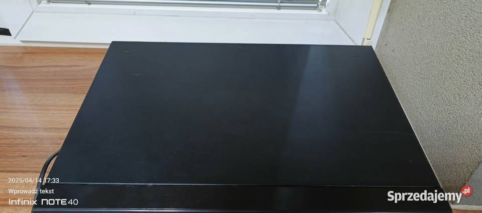 Akai CDv12