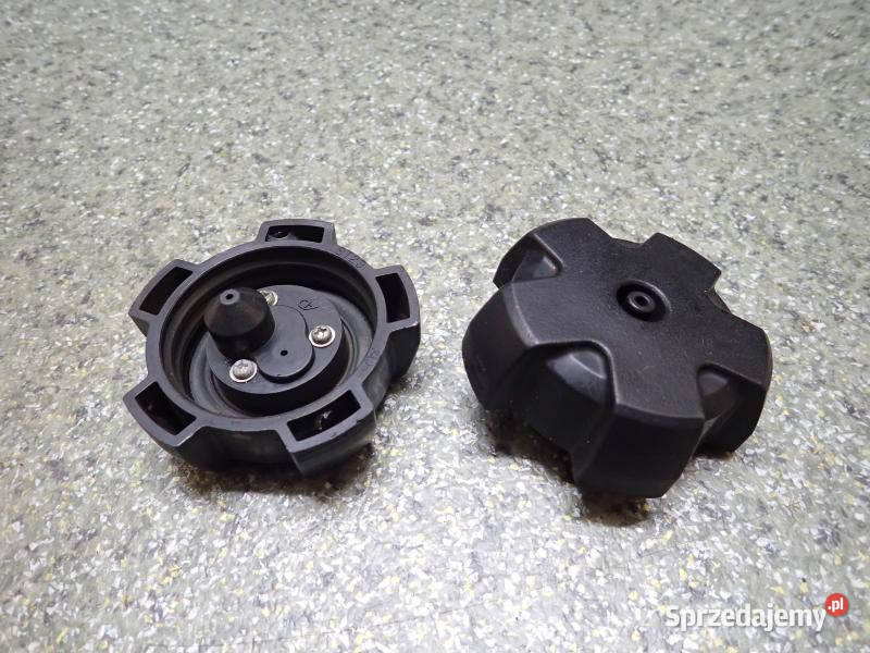 1 KOREK WLEWU PALIWA ZBIORNIKA SUZUKI DR 750 BIG lubuskie Strzelce Krajeńskie