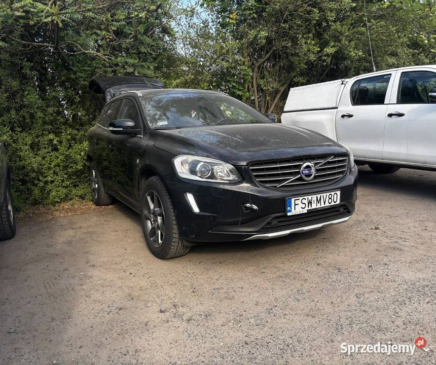 VOLVO XC60 wersja OCEAN REACE
20diesel D3 2015r SUV Świebodzin