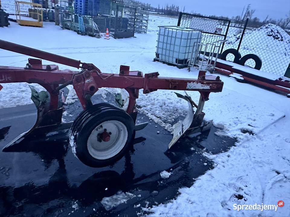 Pług zagonowy Unia Tur 4x40 z zabezpieczeniem na łódzkie Gawłów