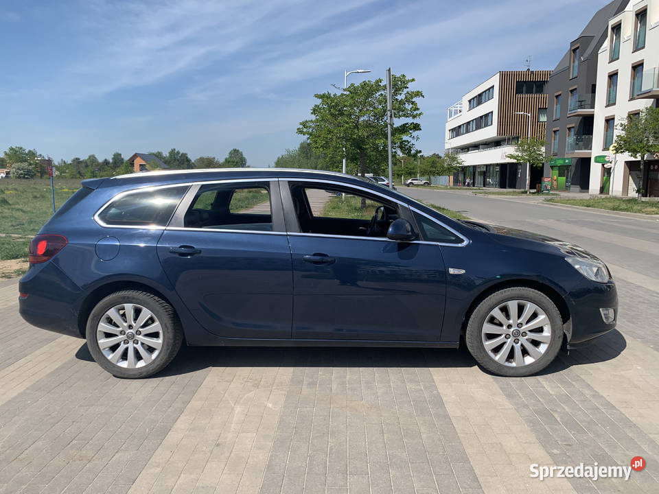 Opel astra j iv bogata wersja cosmo 17 cdti dolnośląskie Wrocław